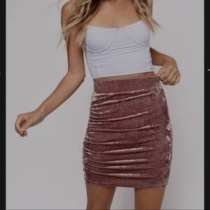 TOBI Higher Ground Velvet Mini Skirt - Blush. Size Medium. Good preowned conditi